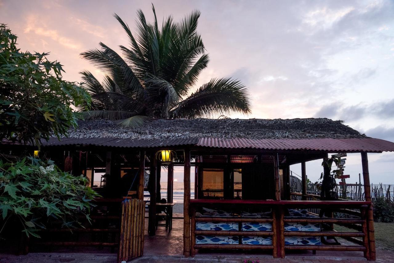 La Gondola Bed & Breakfast Montañita Dış mekan fotoğraf